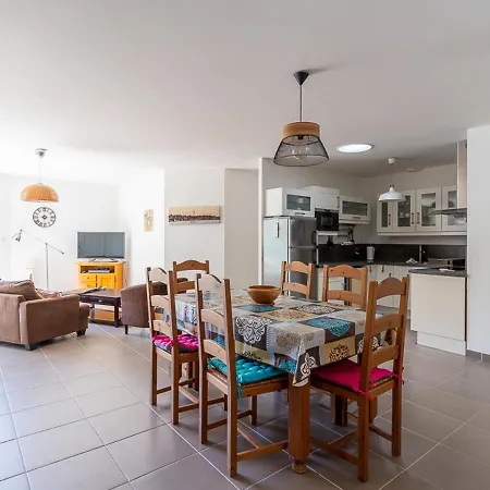 Maison 6 Pers. à Biscarrosse, Proche Lac, Jardin, Bbq, Wifi, Parking, Ménage Inclus - Fr-1-319-479 * Biscarrosse