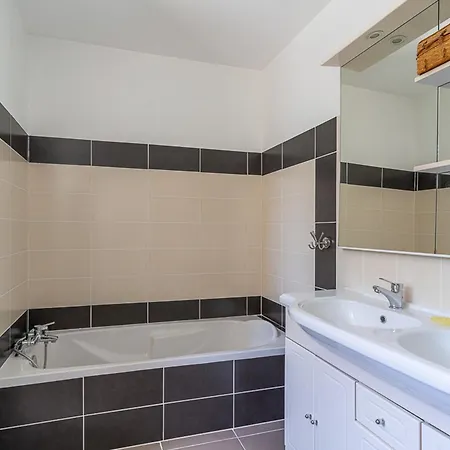 Maison 6 Pers. A Biscarrosse, Proche Lac, Jardin, Bbq, Wifi, Parking, Menage Inclus - Fr-1-319-479